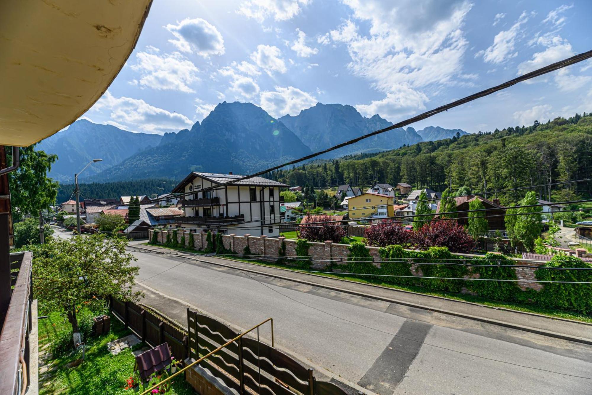 Casa Ramino Otel Buşteni Dış mekan fotoğraf