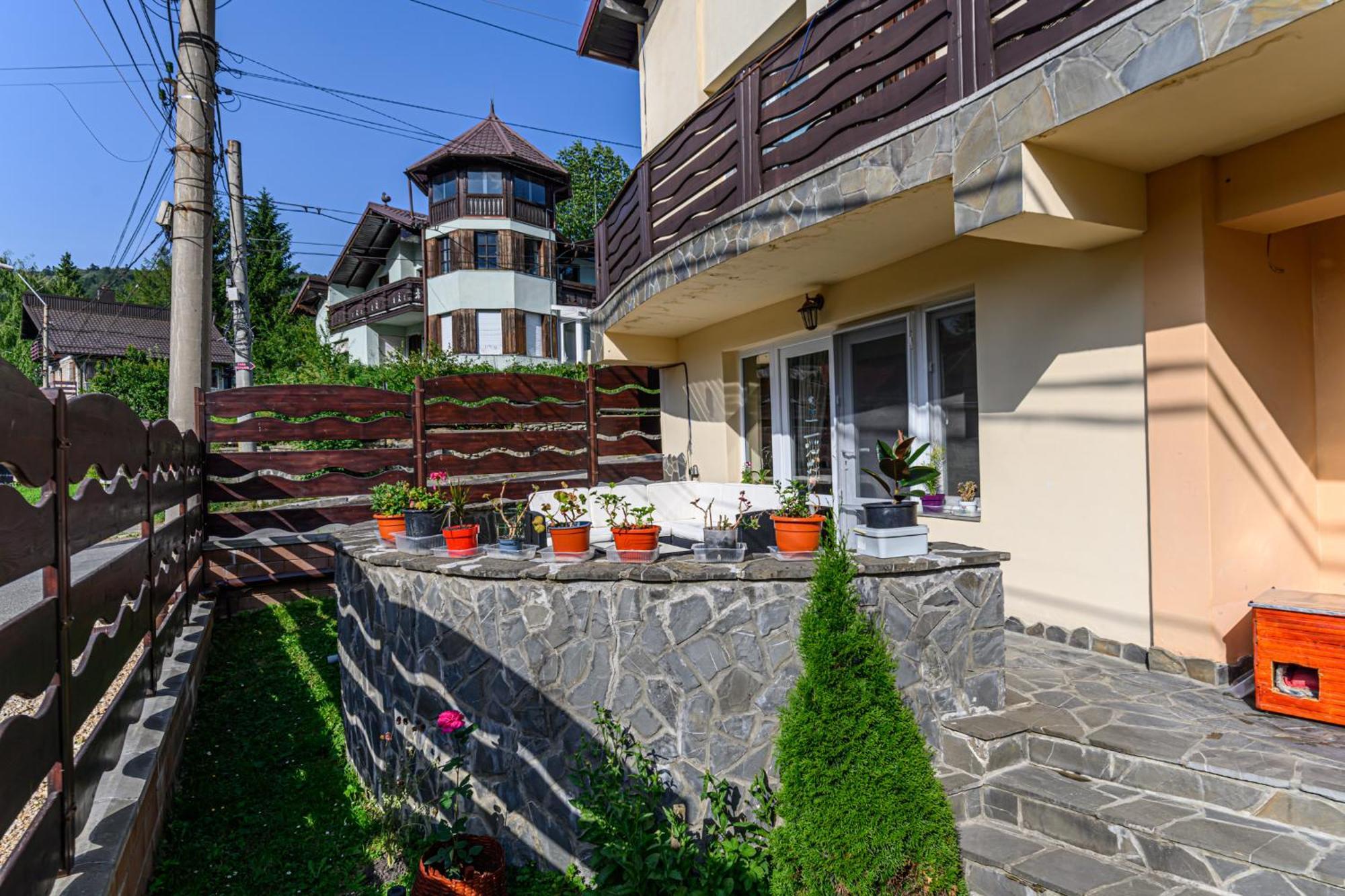 Casa Ramino Otel Buşteni Dış mekan fotoğraf