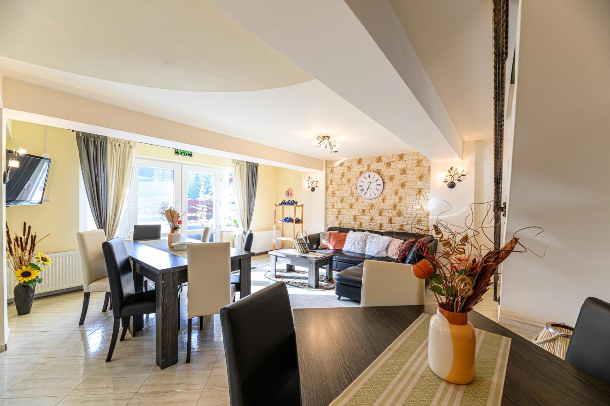 Casa Ramino Otel Buşteni Dış mekan fotoğraf