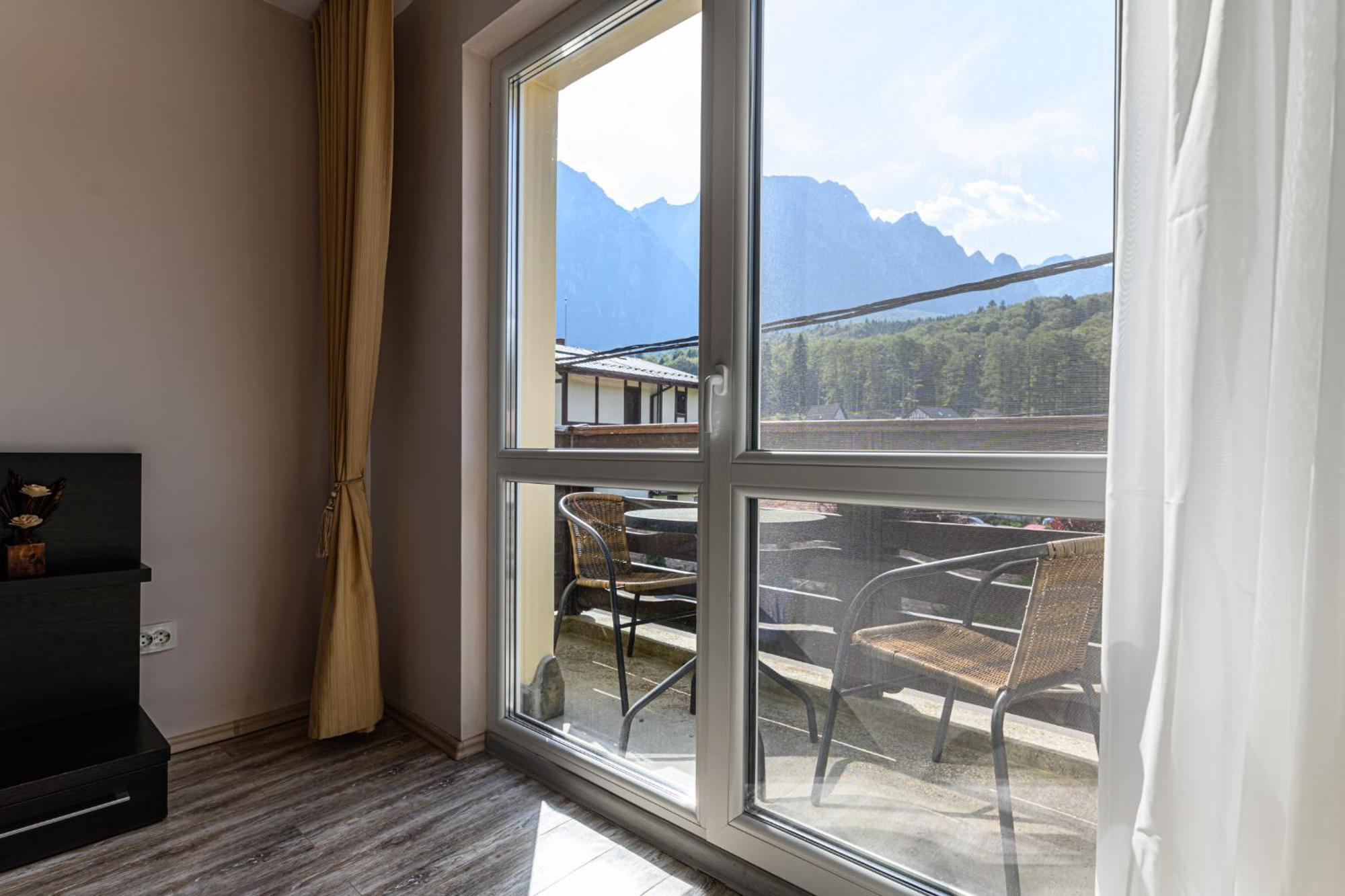 Casa Ramino Otel Buşteni Dış mekan fotoğraf