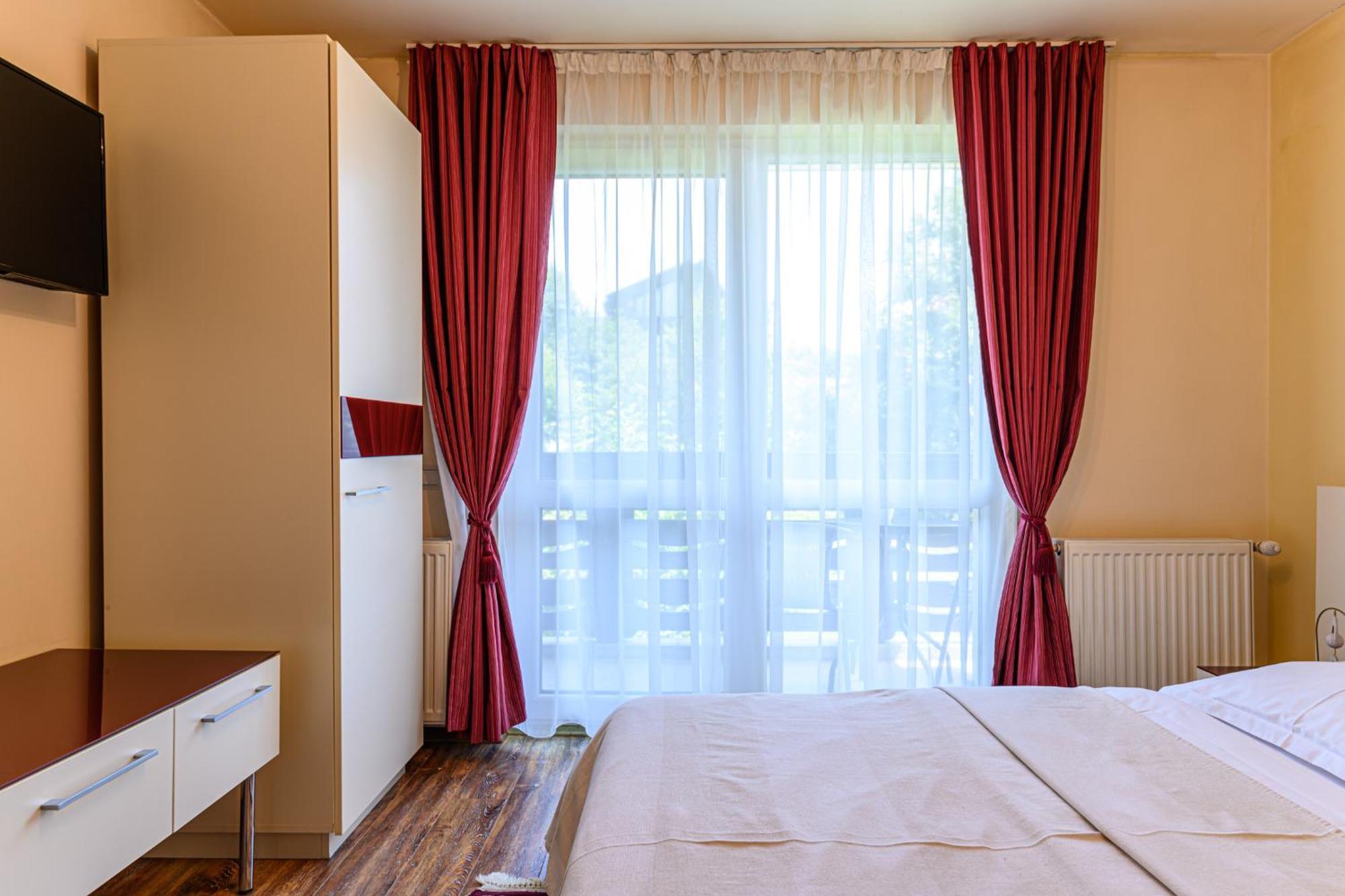 Casa Ramino Otel Buşteni Dış mekan fotoğraf